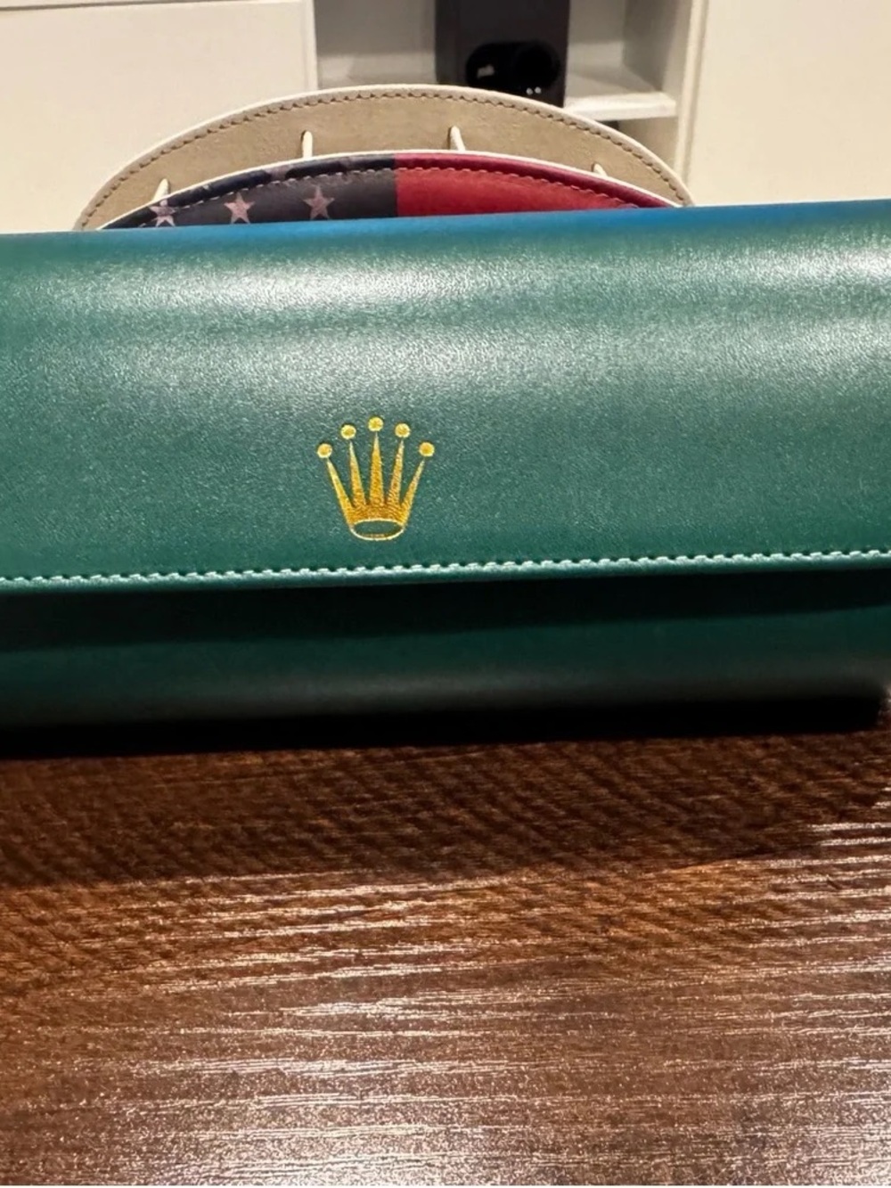 Rolex Green Watch Travel Case with Gold Crown Accent - Picture 2 of 4